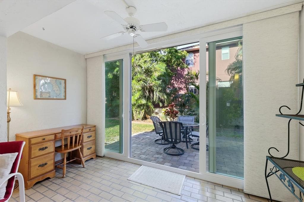 260 SANTA MARIA STREET 105 photo 8