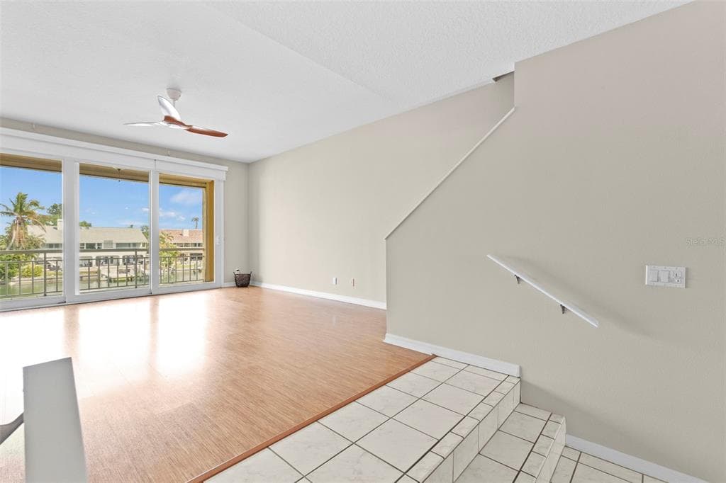 1071 PINELLAS BAYWAY S photo 16