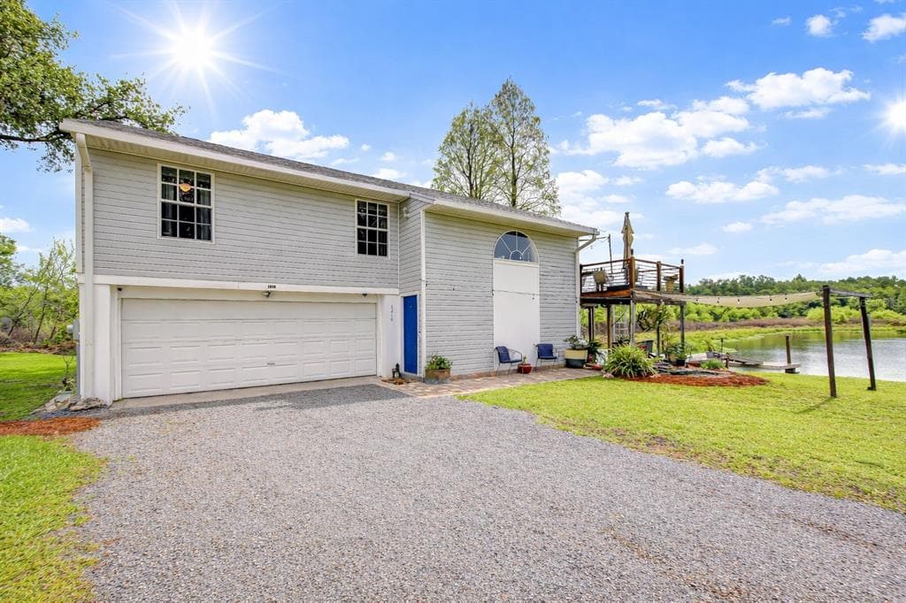 1216 BRANDON LAKES AVENUE 3
