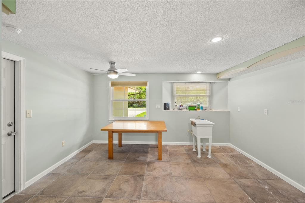 18254 BRACKEN CIRCLE photo 21