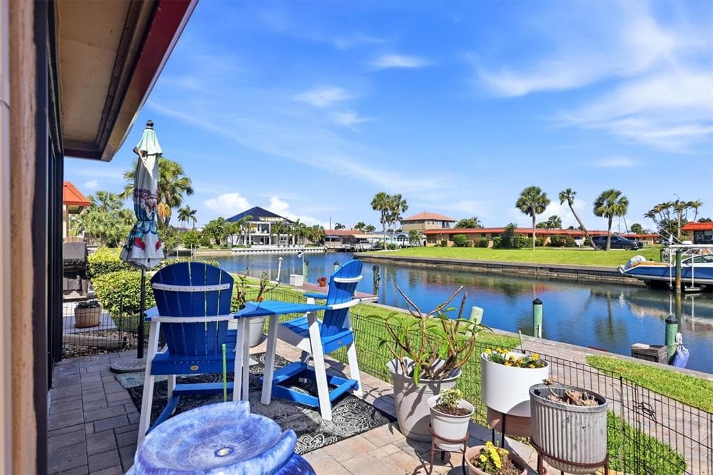 9528 ANTIQUA COVE 9528 photo 1
