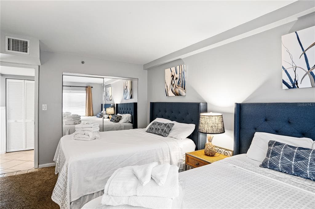 20000 GULF BOULEVARD 305 photo 20