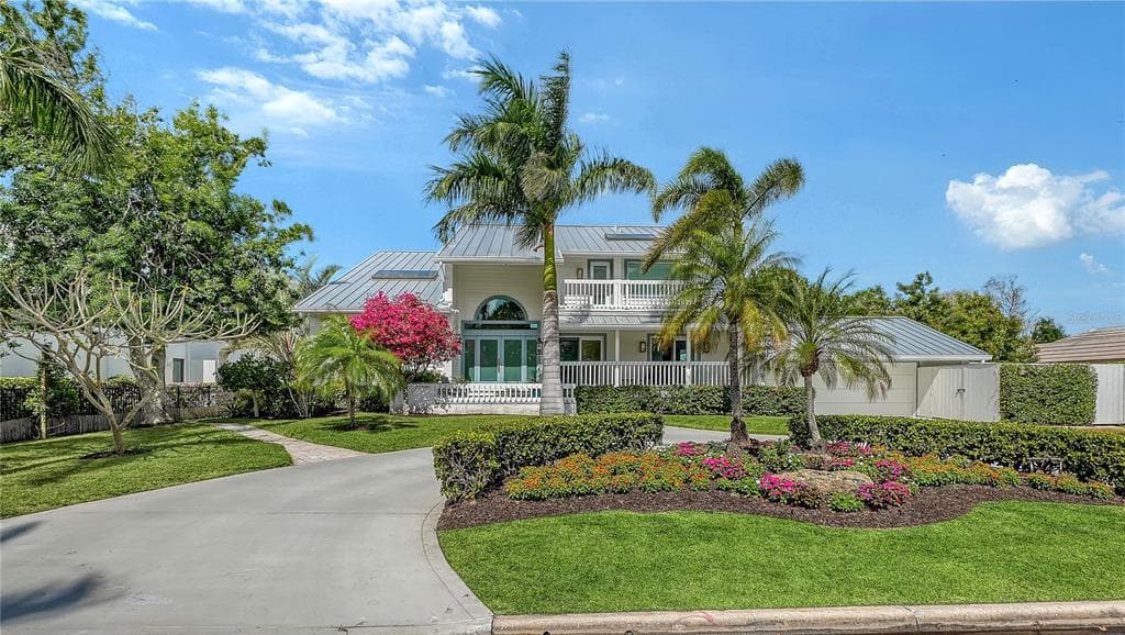 476 MEADOW LARK DRIVE 2