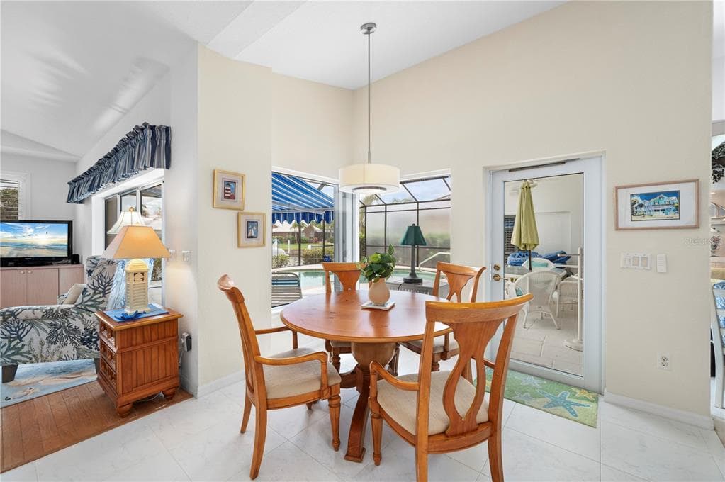 5018 CAPTIVA COURT photo 16