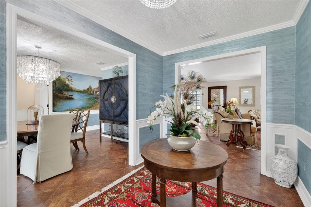 1735 LAKESHORE DRIVE photo 13