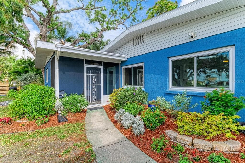 4518 7TH STREET COURT E photo 8