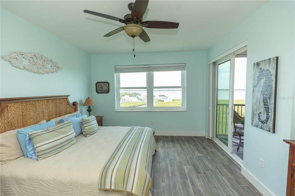 9203 GRIGGS ROAD D302 photo 25
