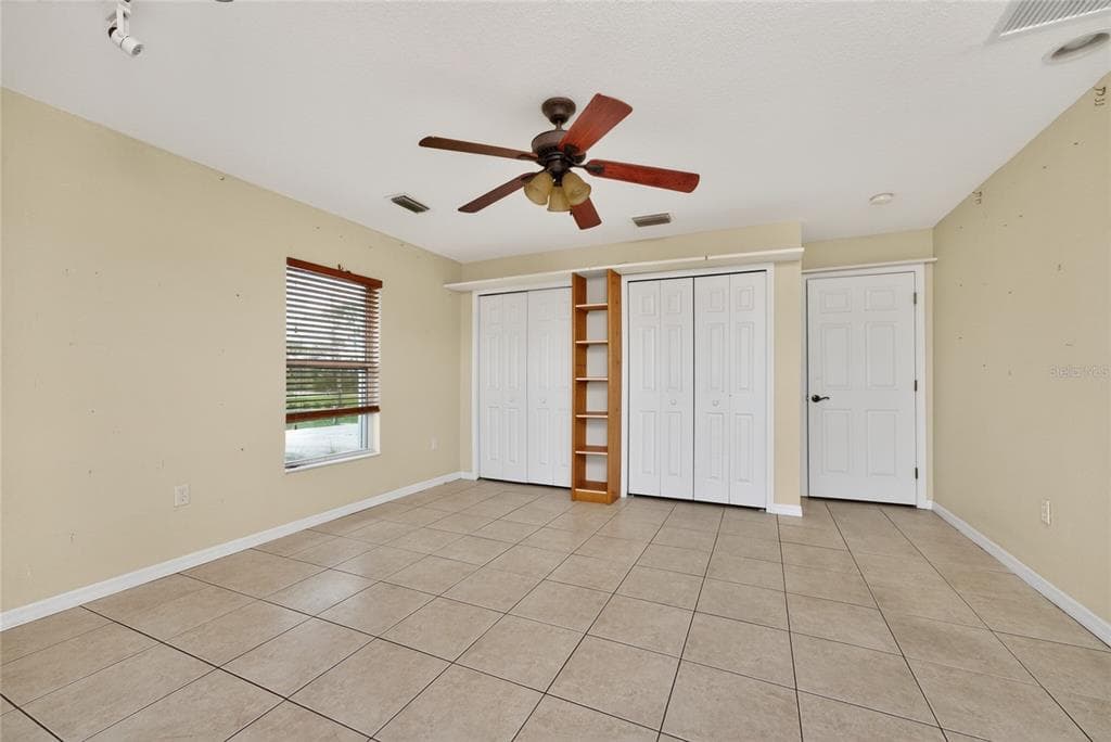 7110 SAN CASA DRIVE photo 19
