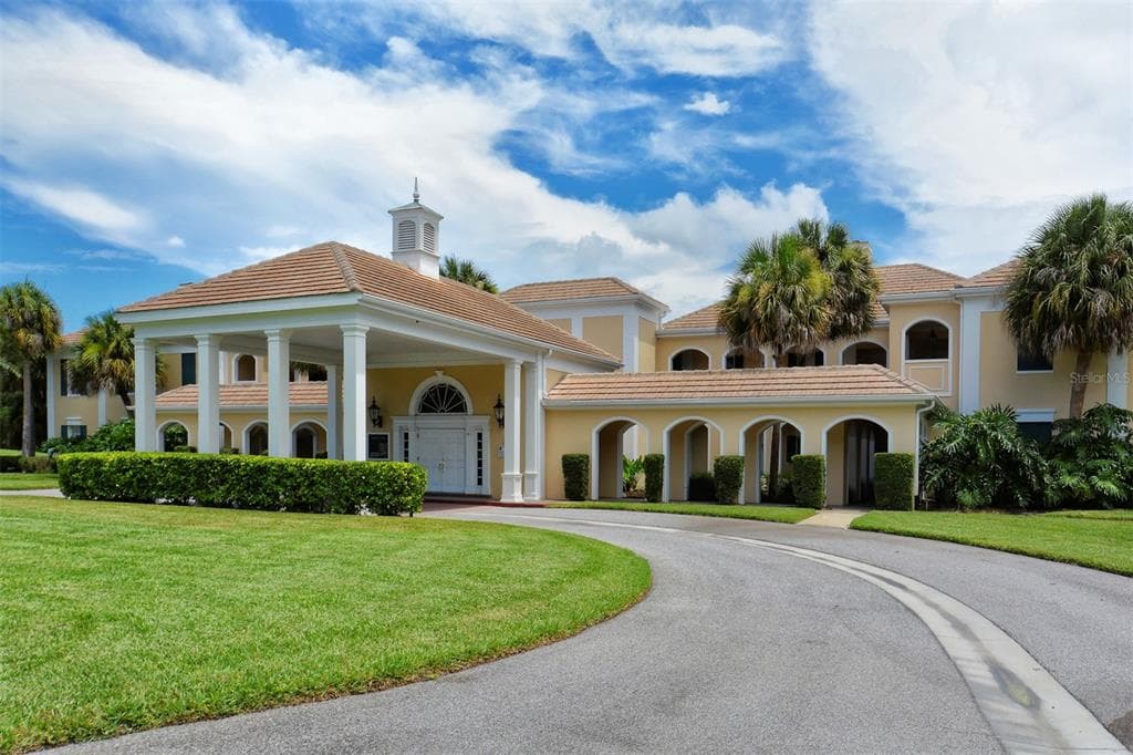 51 MACEWEN DRIVE 5 photo 2