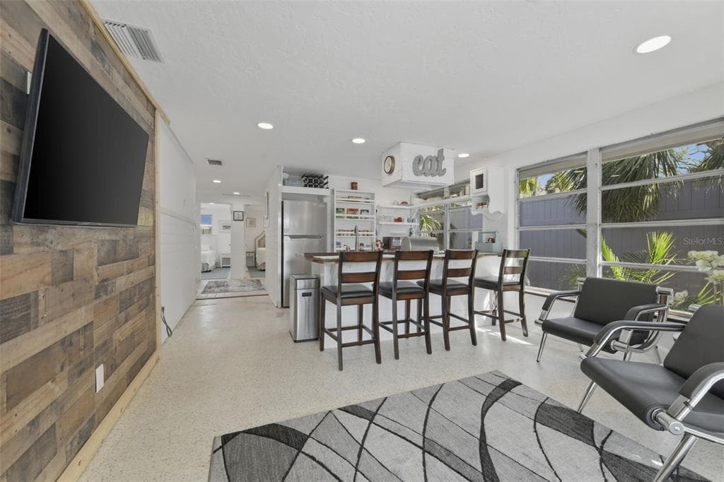 8456 MIDNIGHT PASS ROAD 4