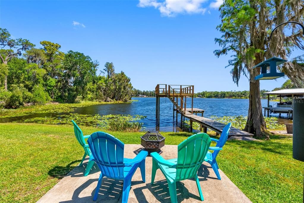10209 LAKE GROVE DRIVE 3
