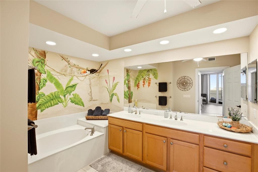 3313 SUNSET KEY CIRCLE 105 photo 13