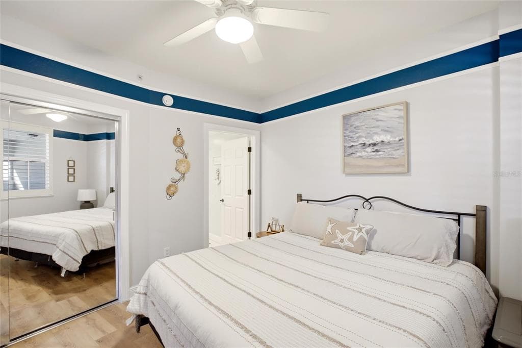 3313 SUNSET KEY CIRCLE 105 photo 17