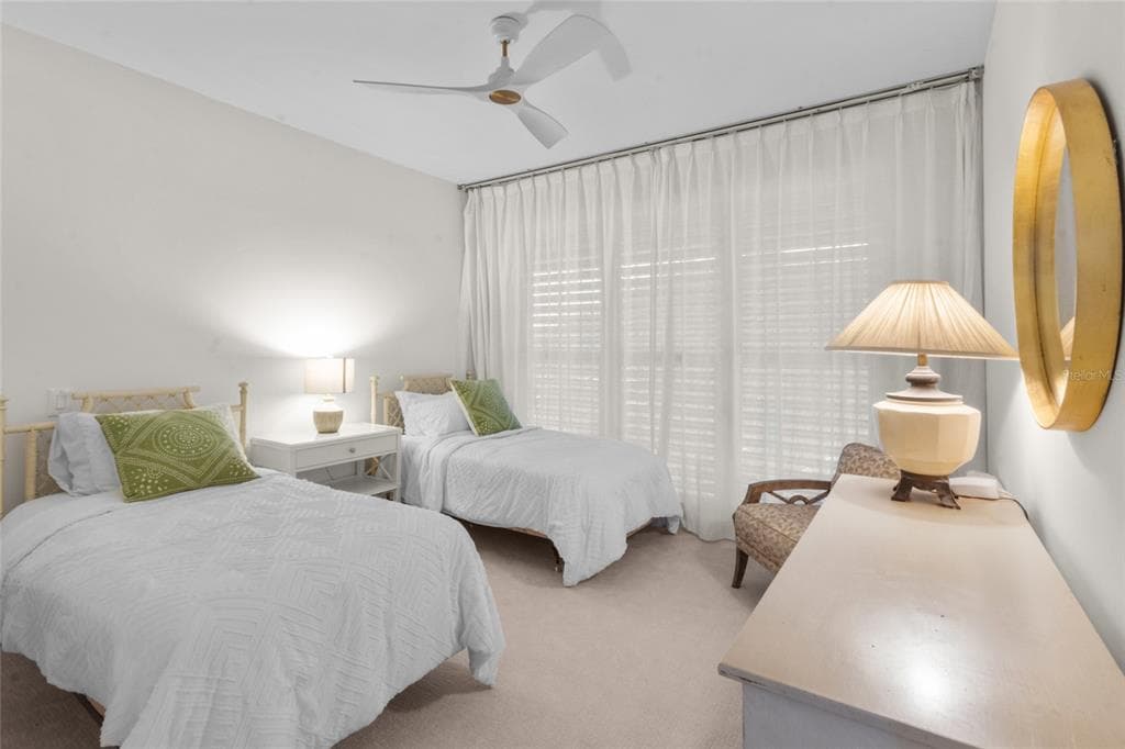 615 DREAM ISLAND PLACE 105 photo 17