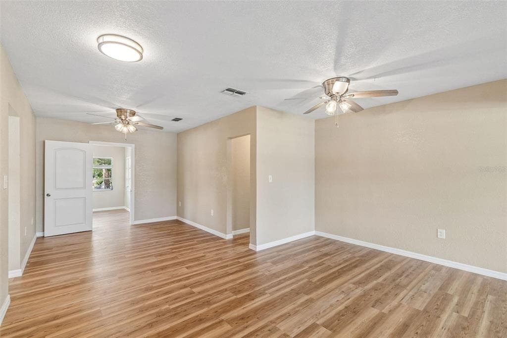 14539 COFFEY LANE photo 25