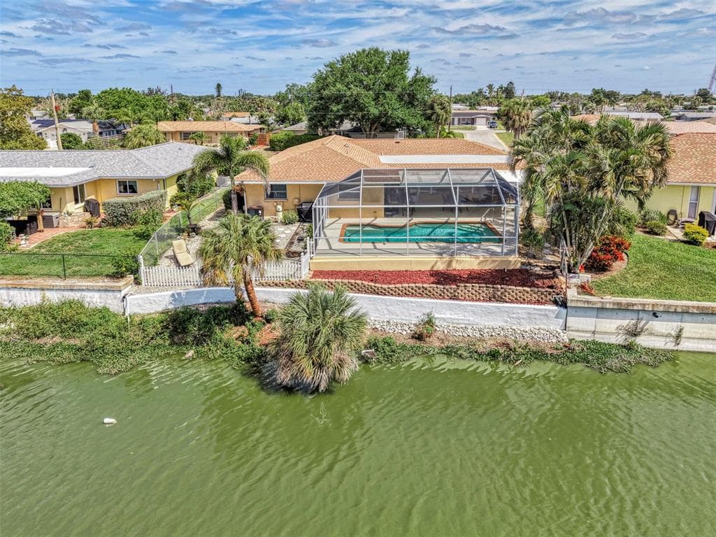1290 LAKESIDE DRIVE photo 4