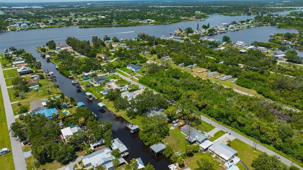 9935 RIVER DRIVE 4