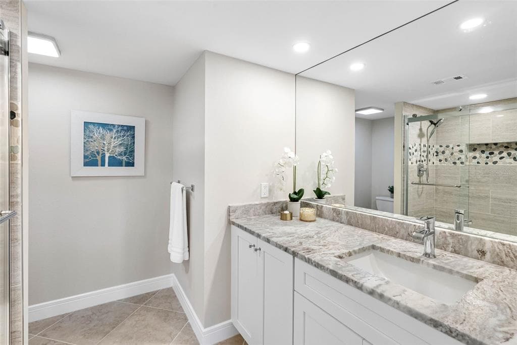100 OAKMONT LANE 203 photo 14