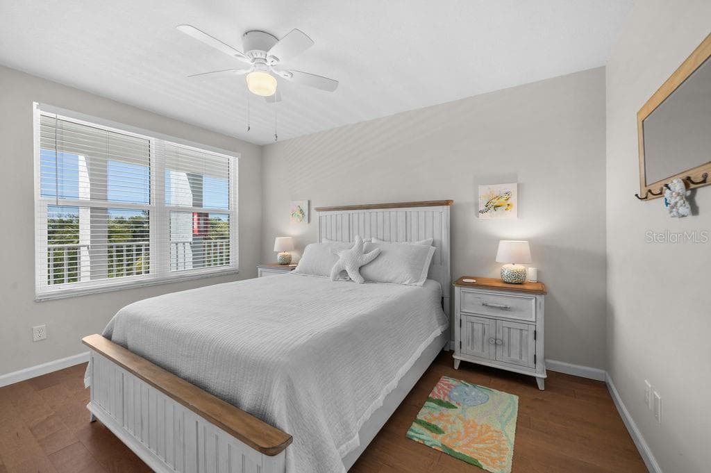 600 SUTTON PLACE B302 photo 23
