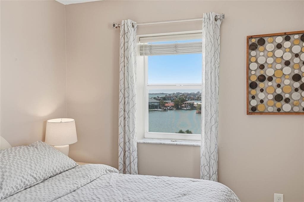 420 64TH AVENUE 602 photo 15