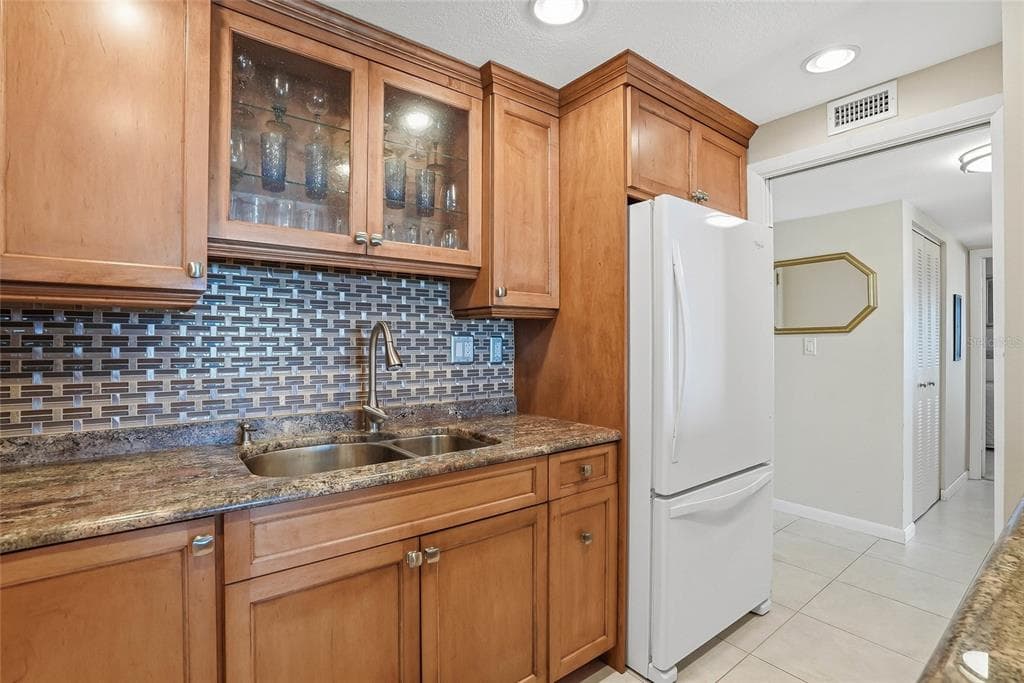 420 64TH AVENUE #602 4