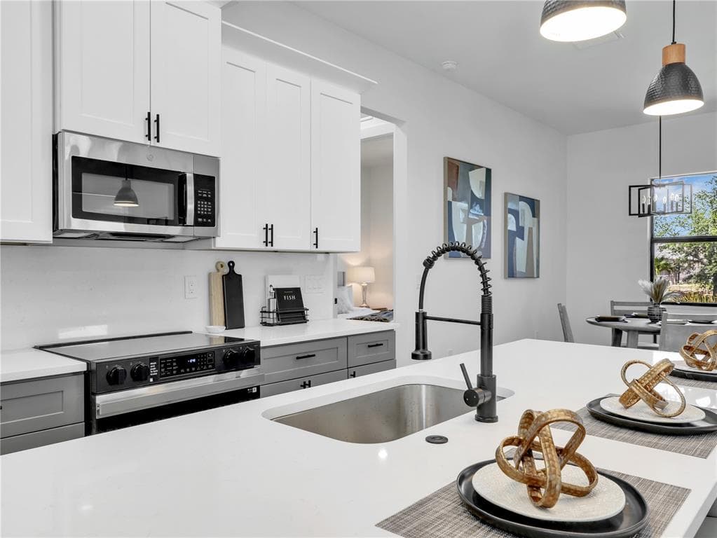 1721 NW 2ND STREET photo 16