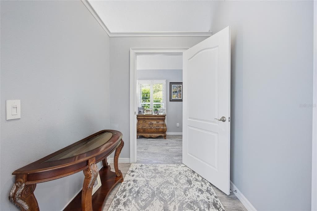6120 LANDINGS BOULEVARD photo 16