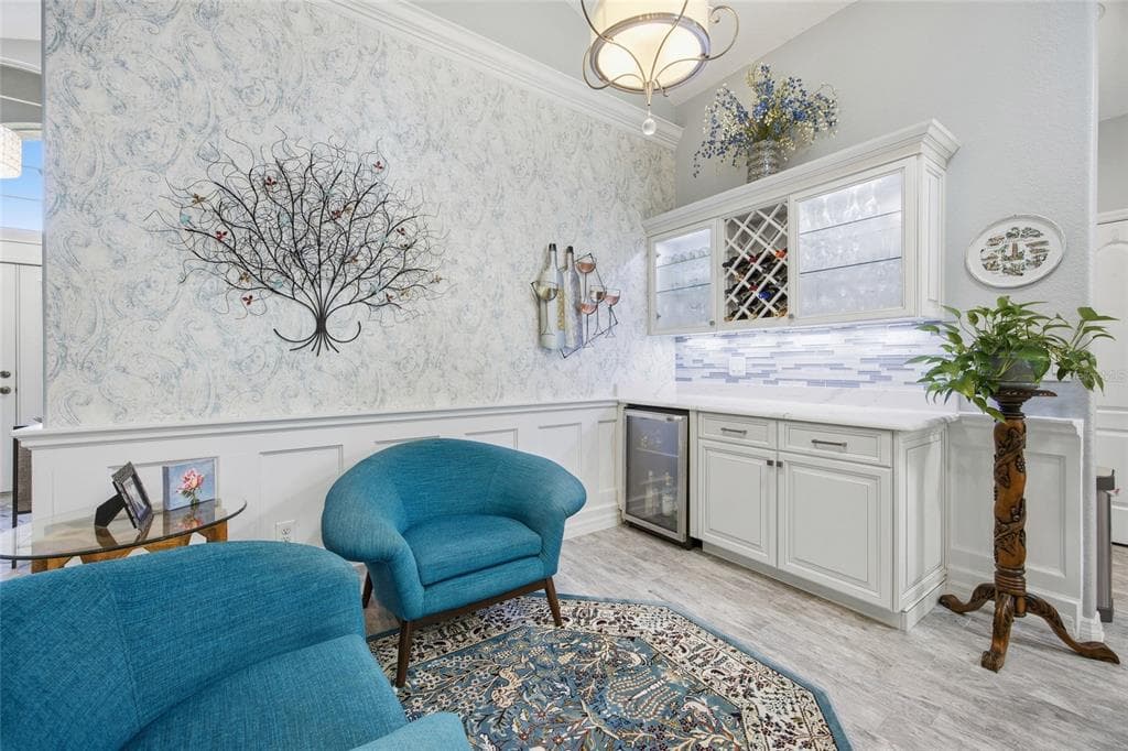6120 LANDINGS BOULEVARD photo 8
