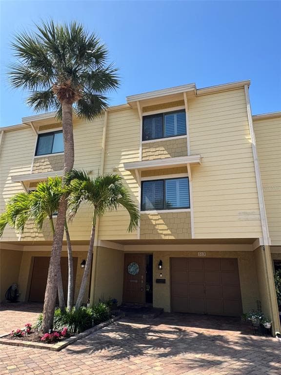 513 HAVEN POINT DRIVE 1