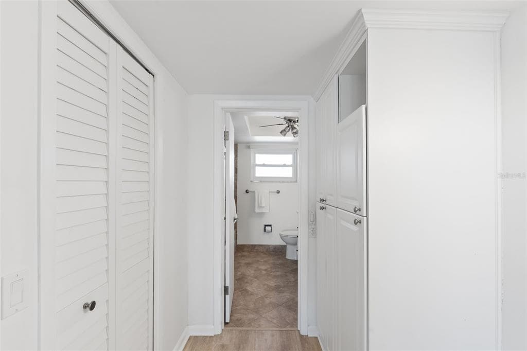 5130 BRITTANY DRIVE S 505 photo 24
