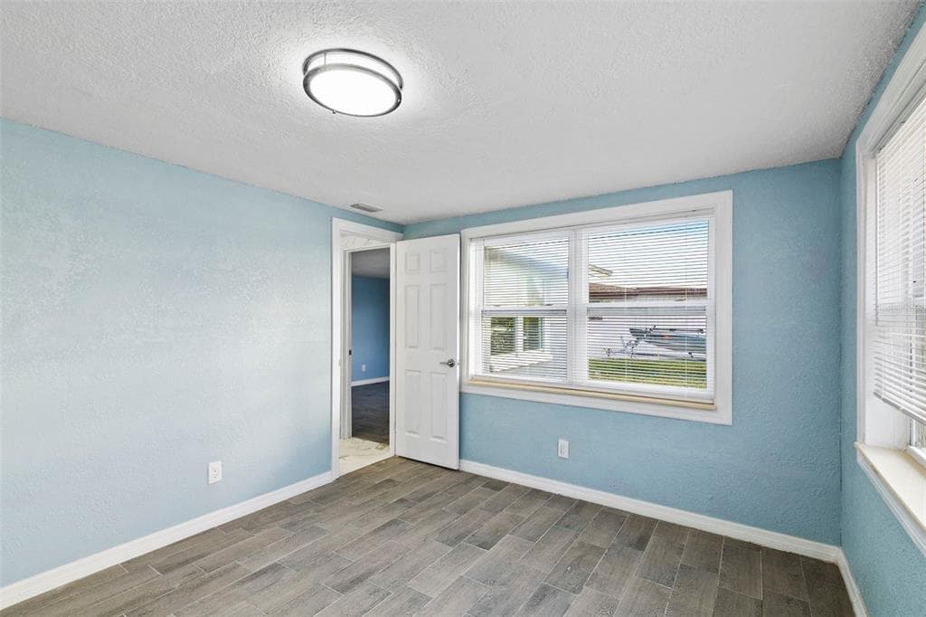 3332 WILSON DRIVE photo 19