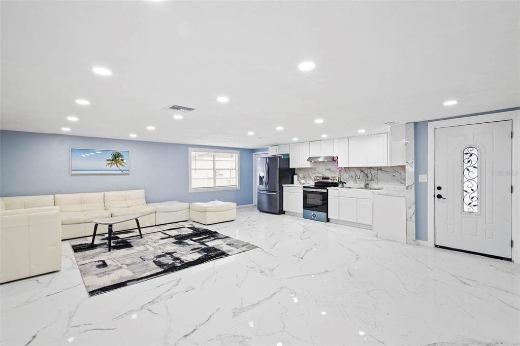 3332 WILSON DRIVE photo 8