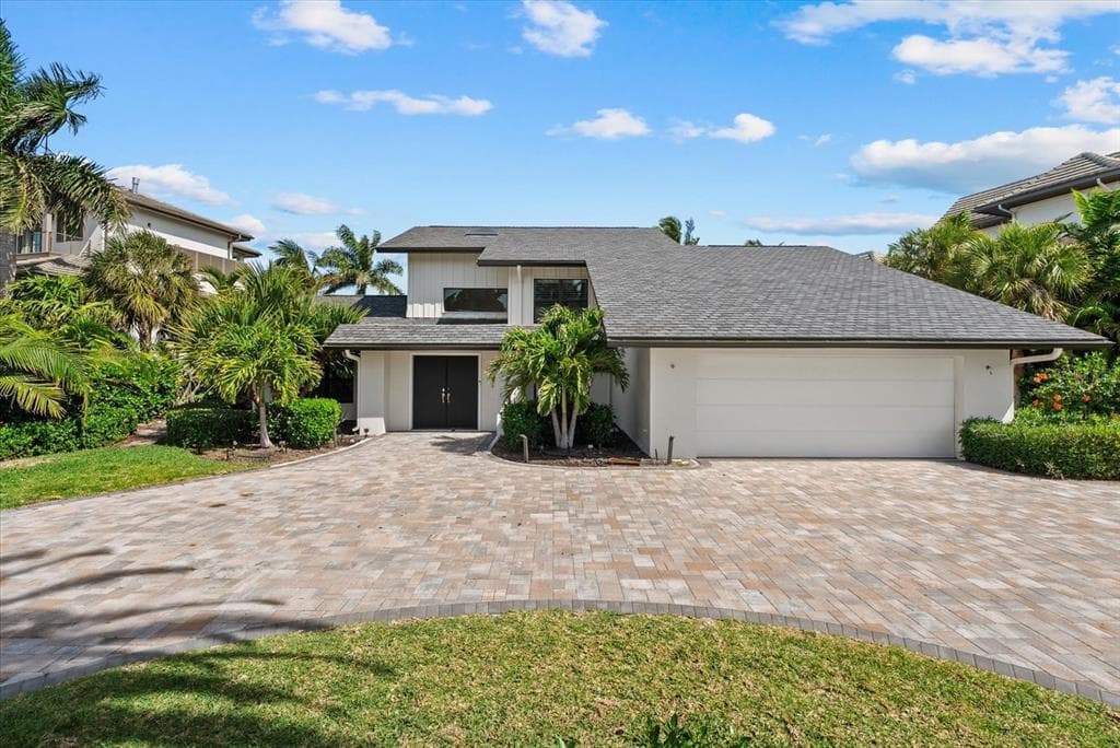 847 FREELING DRIVE 2