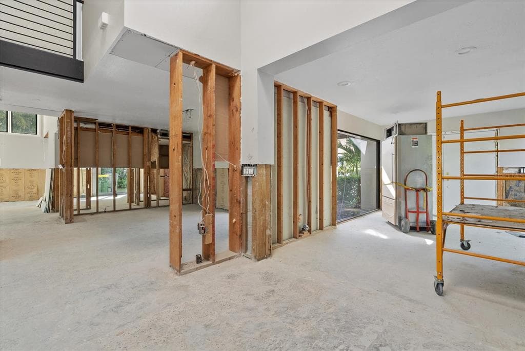 847 FREELING DRIVE 4