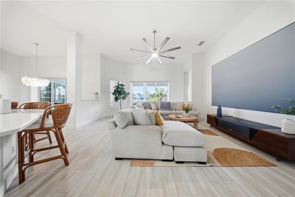 510 MIRABAY BOULEVARD photo 15