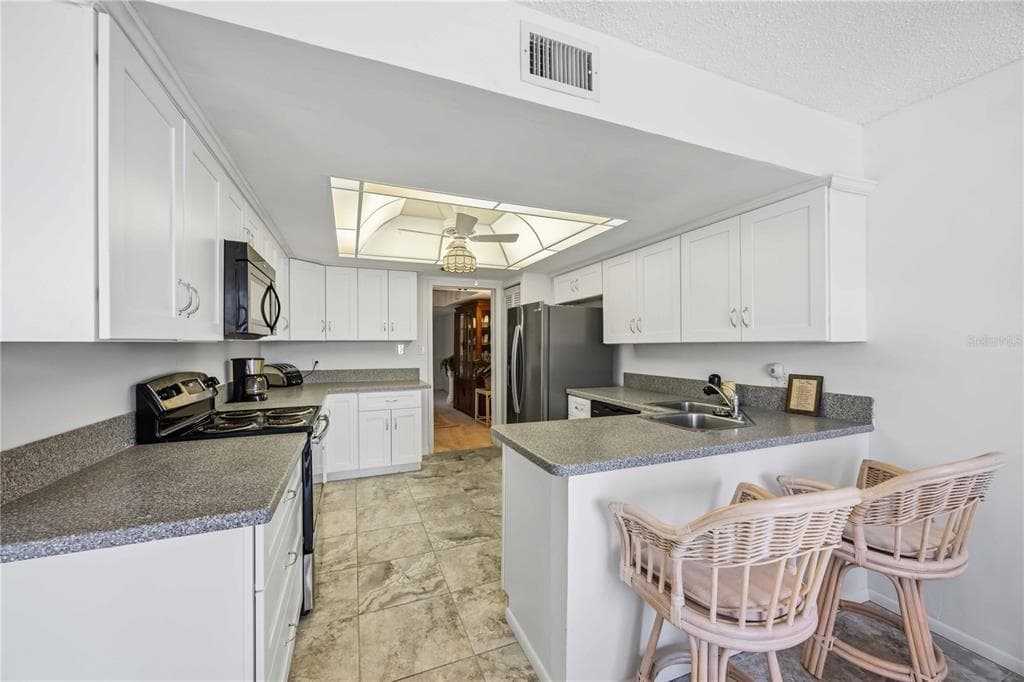25188 MARION AVENUE D308 photo 23