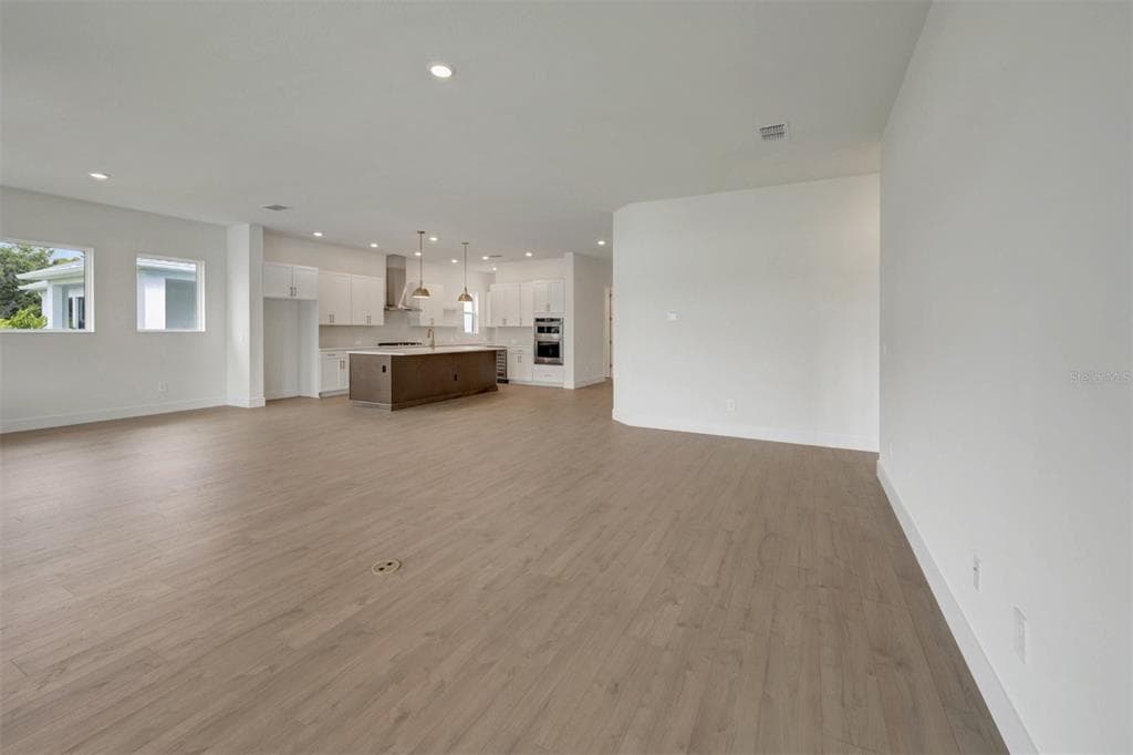 7249 MEADOWSHADE COURT photo 14