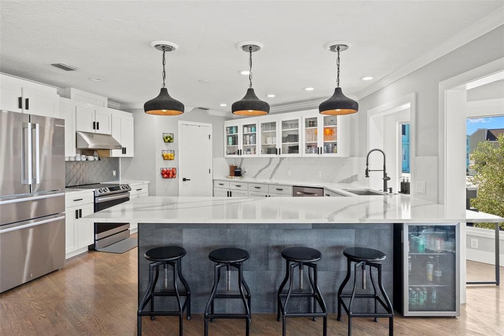 439 CAUSEWAY BOULEVARD photo 7