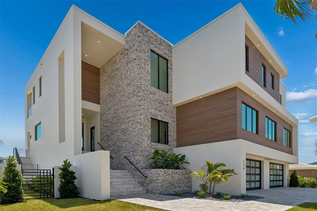 236 HOWARD DRIVE 2