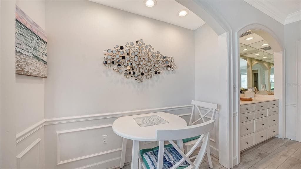 51 MACEWEN DRIVE 12 photo 12