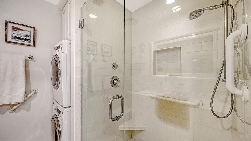 51 MACEWEN DRIVE 12 photo 21