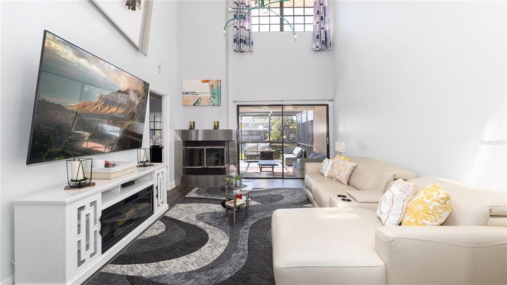 10438 SAINT TROPEZ PLACE photo 12