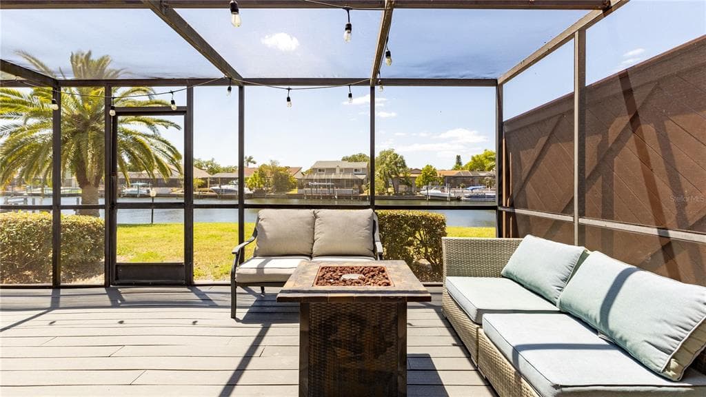 10438 SAINT TROPEZ PLACE photo 24