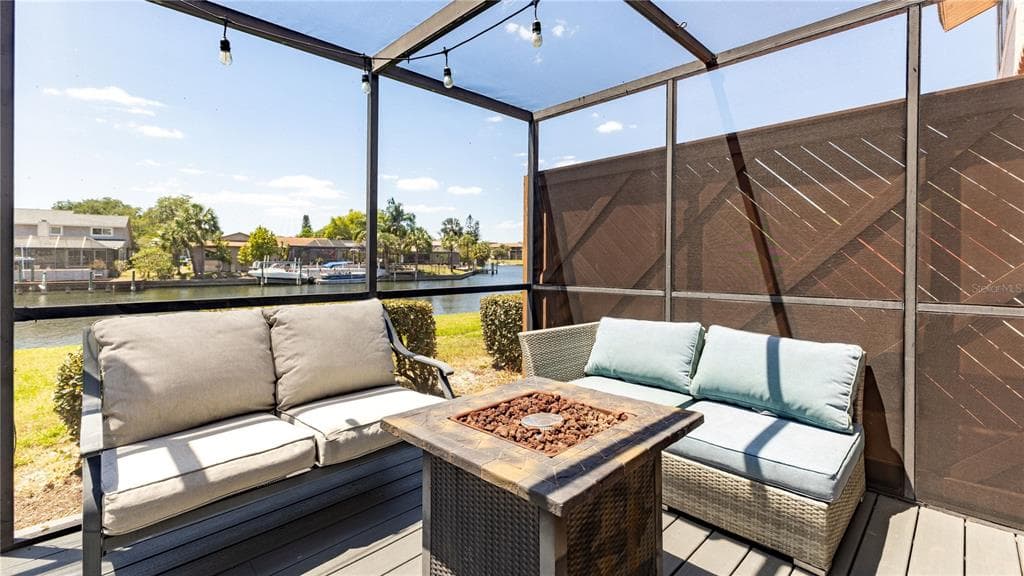 10438 SAINT TROPEZ PLACE photo 25
