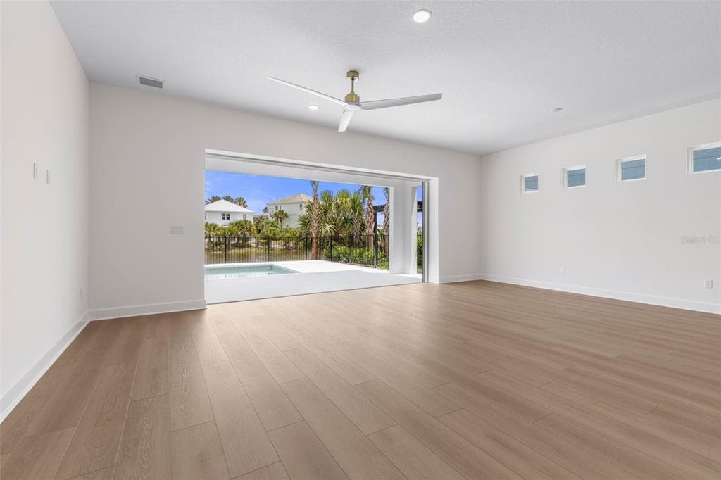 24 CINNAMON BEACH WAY photo 9