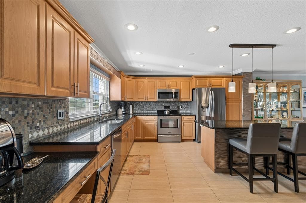152 117TH AVENUE 2 photo 14