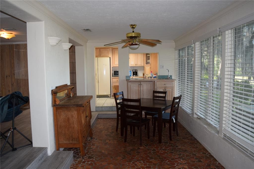 121 AWEEMA WAY photo 9