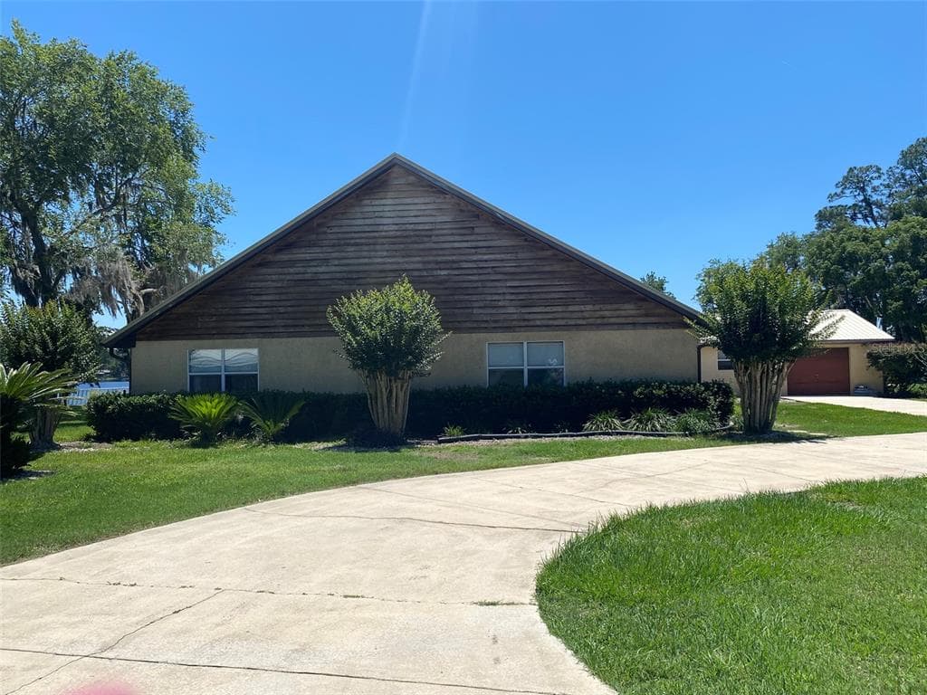 229 LAKE IDA POINT DRIVE 2