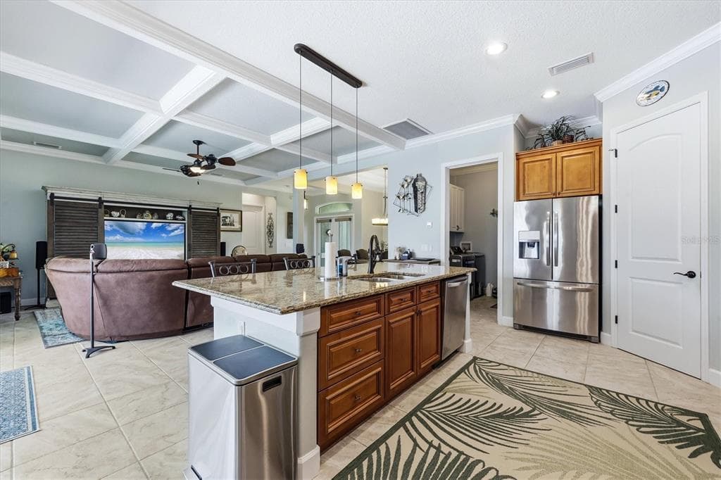 15610 SEAFOAM CIRCLE photo 13