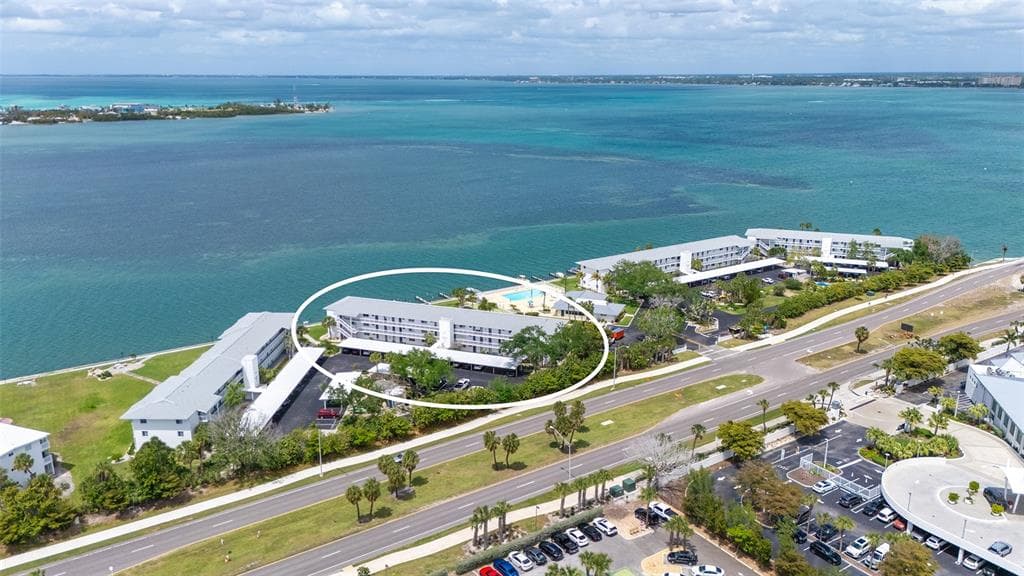 771 JOHN RINGLING BOULEVARD #5 1